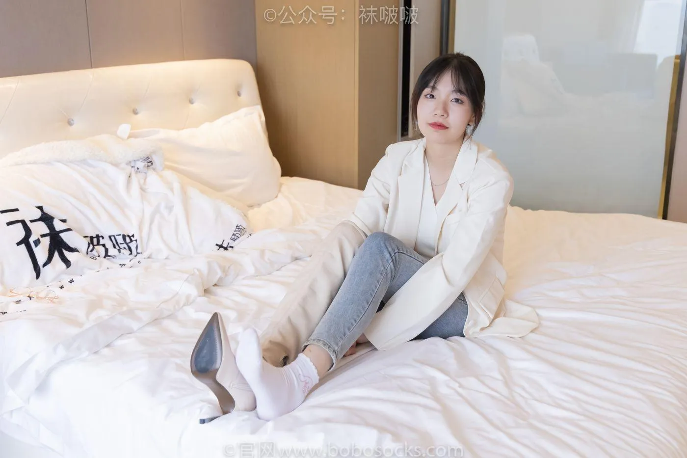 [BoBoSocks袜啵啵]NO.050 小甜豆-高跟长靴、白棉袜 [175P]插图5